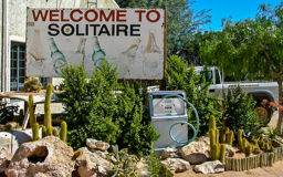 Solitaire -  ist seit 1848 eine private Kleinstsiedlung  am Rande des Namib-Naukluft-Parks