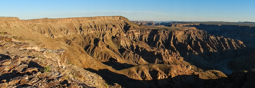 der Fisch River -Canyon liegt im südlichen Namibia.  Länge ca. 160 Km,  bis zu 27 km Breite und bis zu 550 Meter Tiefe